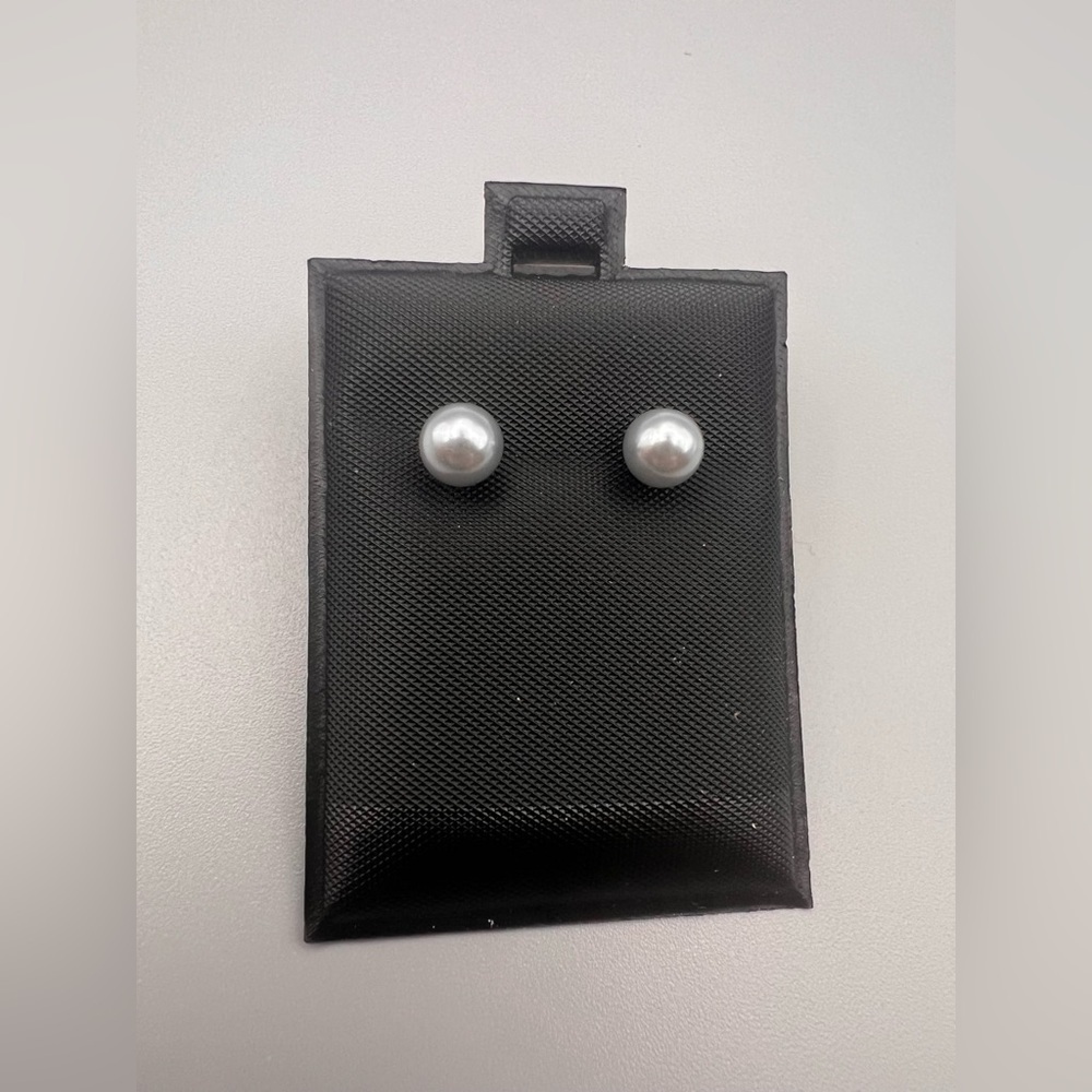 5/$25 RMN 5mm Silver Pearl Stud Earrings
